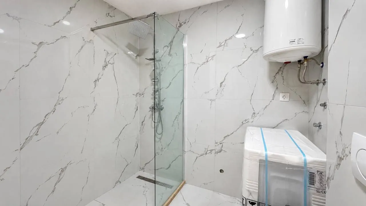 Prodaja, jednosoban stan, 46m², Bečići, Budva