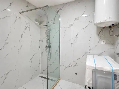 Prodaja, jednosoban stan, 46m², Bečići, Budva - image 7