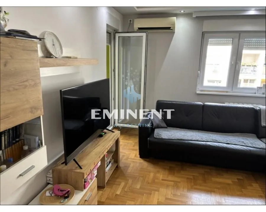 Rent, apartment, 42m², Novi Beograd Blok 72, Novi Beograd Sve Podlokacije
