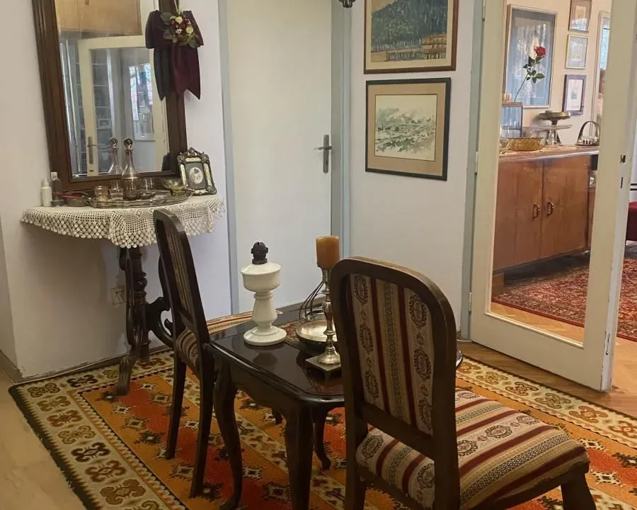 Sale, four bedroom apartment, 99m², Novi Beograd Blok 21, Novi Beograd Sve Podlokacije