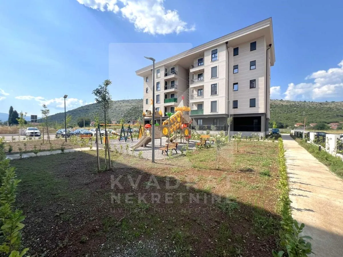Izdavanje, jednosoban stan, 44m², Tološi, Podgorica