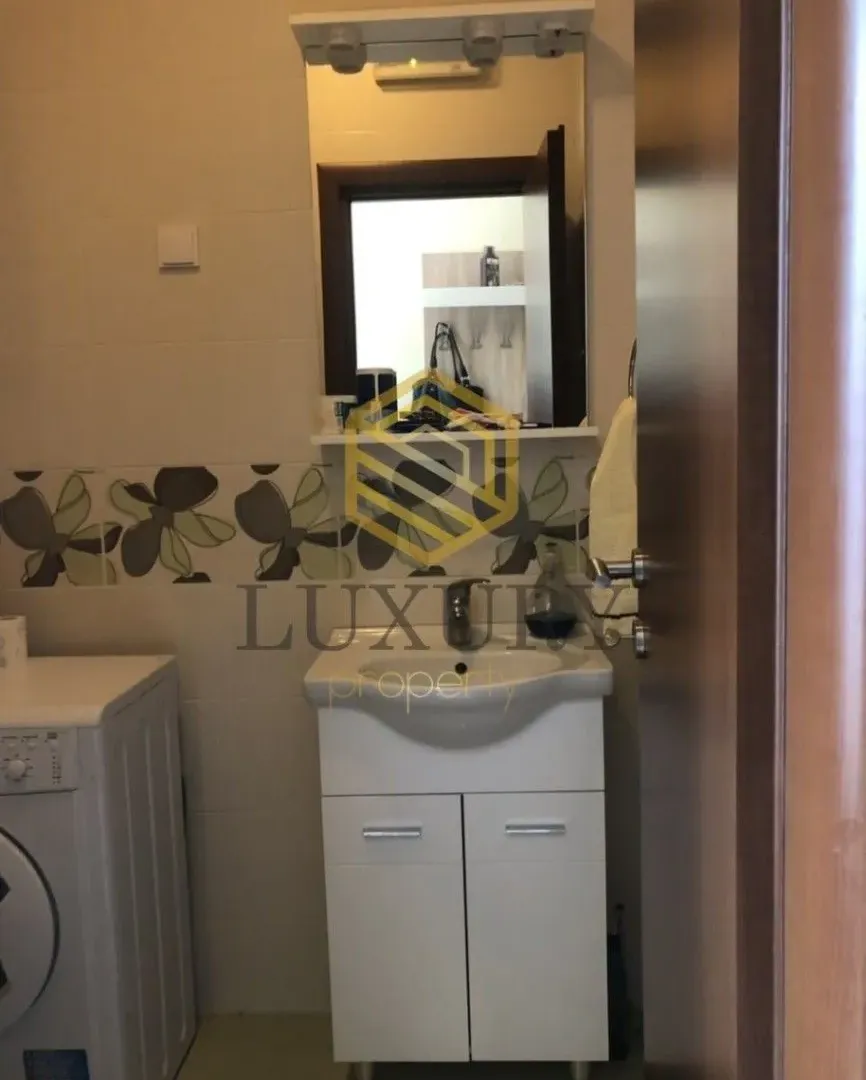 Rent, house, 120m², Stari Aerodrom, Podgorica