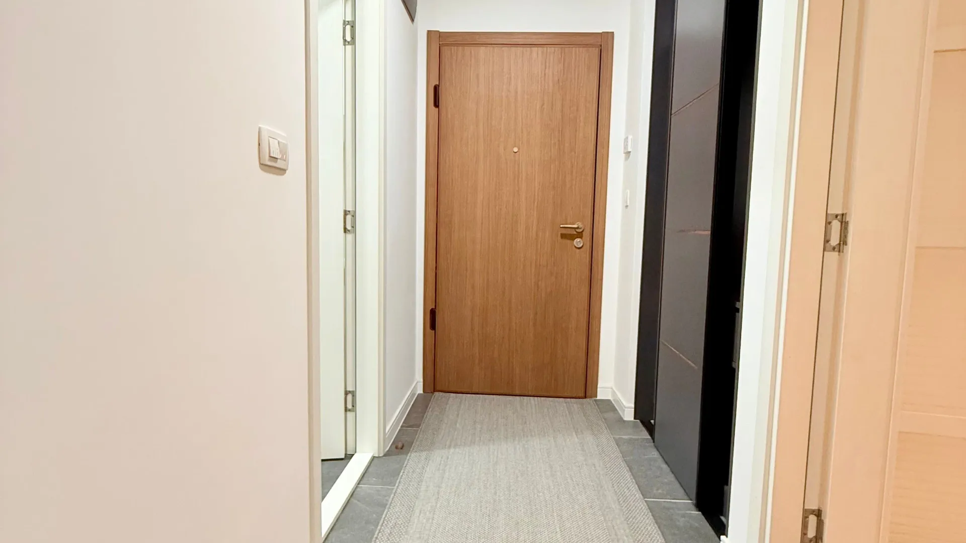 Rent, one bedroom apartment, 49m², Central Point, Podgorica