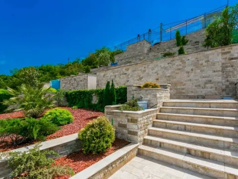 Sale, house, 517m², Kotor, Crna Gora - image 11