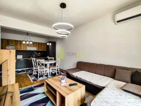 Izdavanje, dvosoban stan, 68m², Stara Varoš, Podgorica - image 5