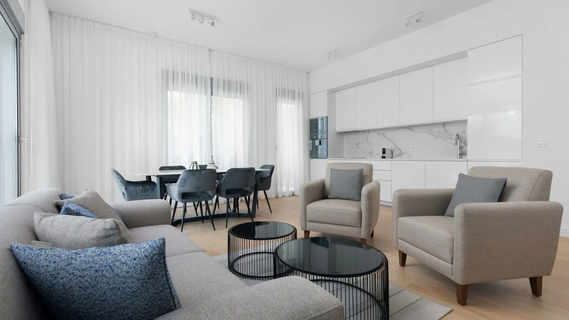 Rent, house, 273m², Marići, Tivat