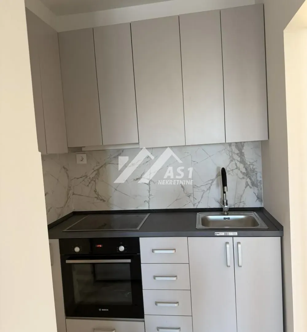 Izdavanje, trosoban stan, 63m², Avijatičarsko naselje, Novi Sad Sve Podlokacije