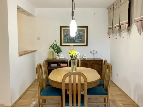 Izdavanje, trosoban stan, 110m², Gorica C, Podgorica - image 3