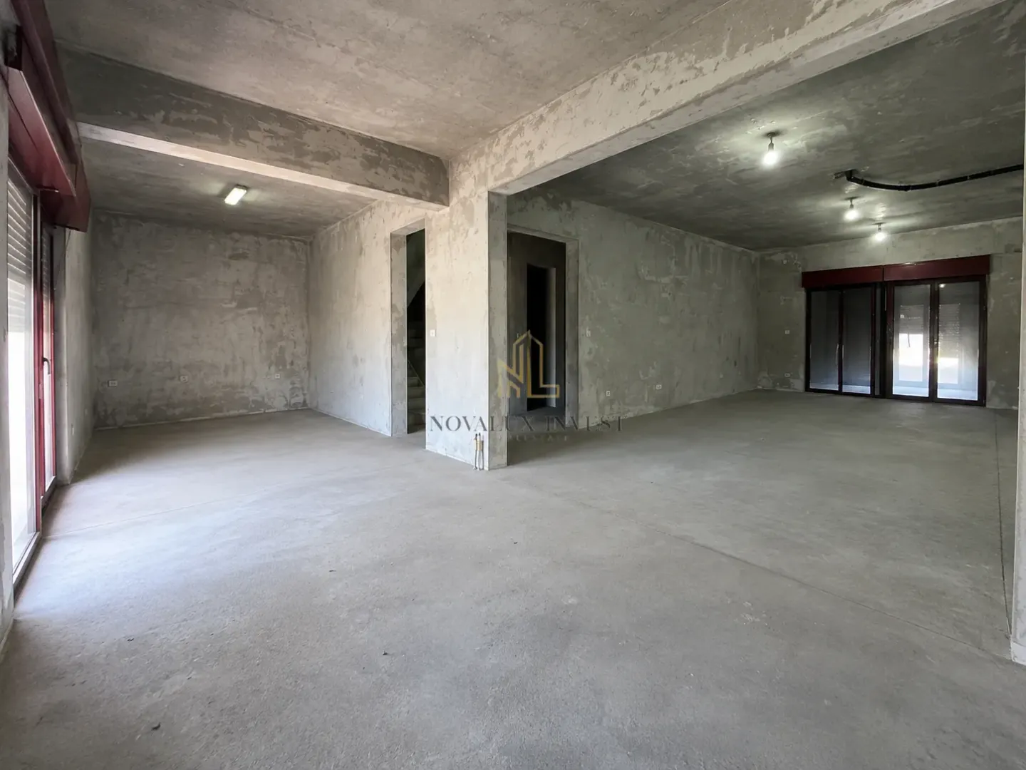 Rent, office space, 390m², Zabjelo, Podgorica