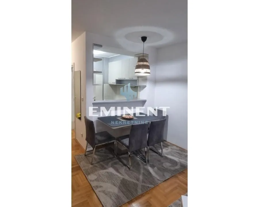 Rent, two bedroom apartment, 42m², Novi Beograd Blok 72, Novi Beograd Sve Podlokacije