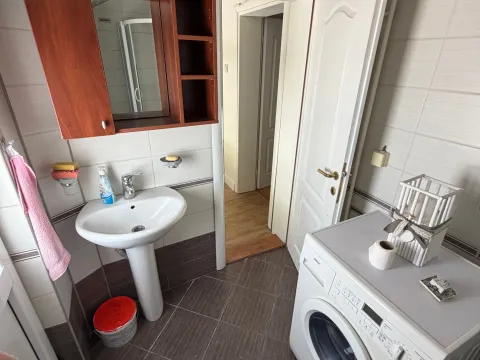 Rent, house, 80m², Gornja Gorica, Podgorica - image 13