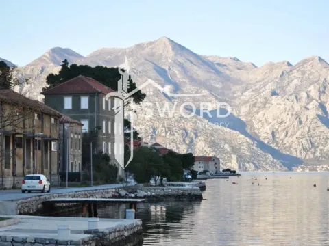 Sale, three bedroom apartment, 110m², Prčanj, Kotor - image 16