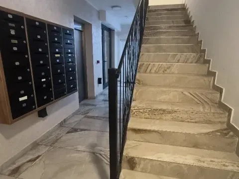 Prodaja, jednosoban stan, 30m², Karaburma, Palilula Sve Podlokacije - image 7