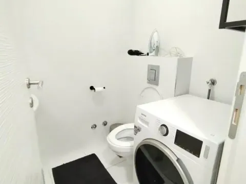 Izdavanje, trosoban stan, 67m², Bulevar patrijarha Pavla, Novi Sad Sve Podlokacije - image 10