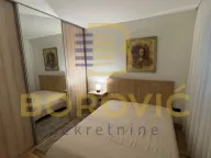 Izdavanje, četvorosoban stan, 87m², Zvezdara Sve Podlokacije, Beograd - image 7