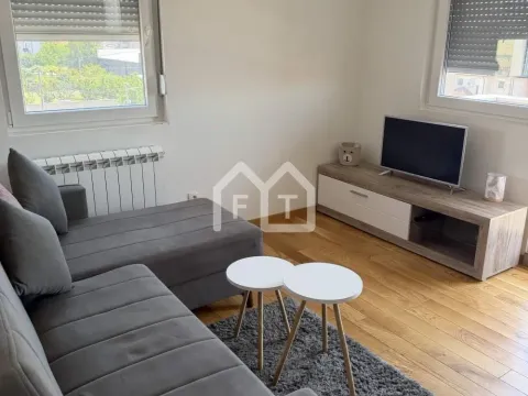 Rent, two bedroom apartment, 38m², Ledine, Beograd - image 2