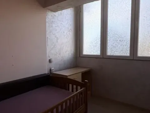 Izdavanje, trosoban stan, 60m², Uciteljsko Naselje, Zvezdara Sve Podlokacije - image 8