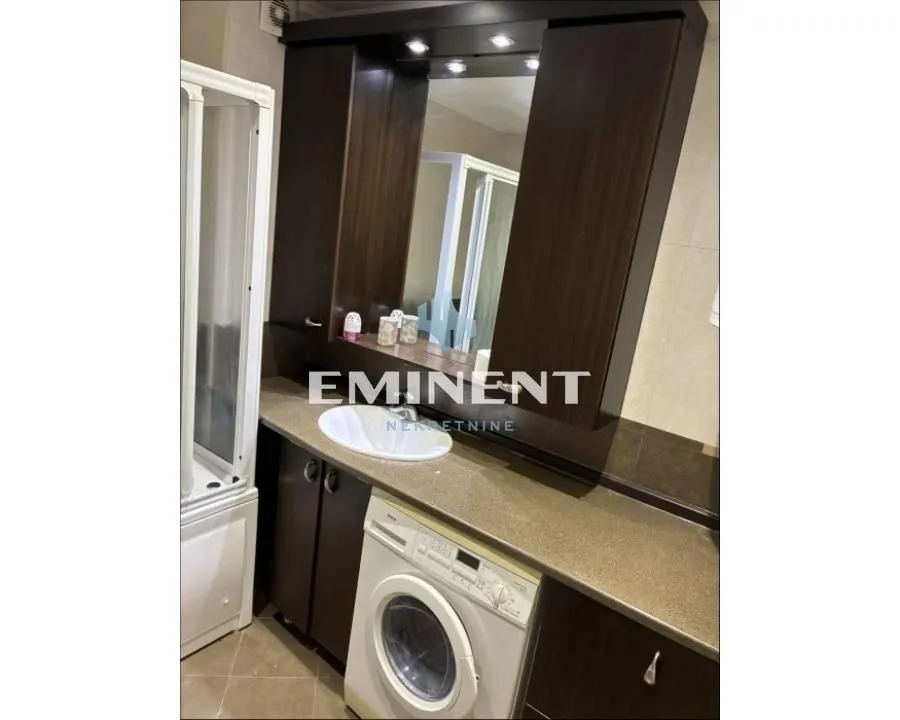 Izdavanje, trosoban stan, 72m², Voždovac Sve Podlokacije, Beograd