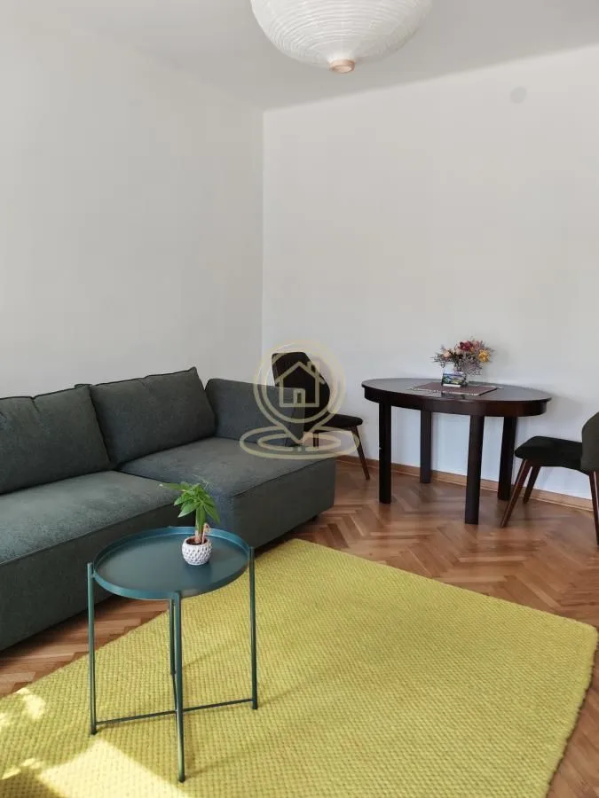 Prodaja, trosoban stan, 66m², Centar, Kragujevac