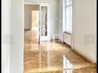 Sale, office space, 250m², Stari Grad, Beograd - image 1