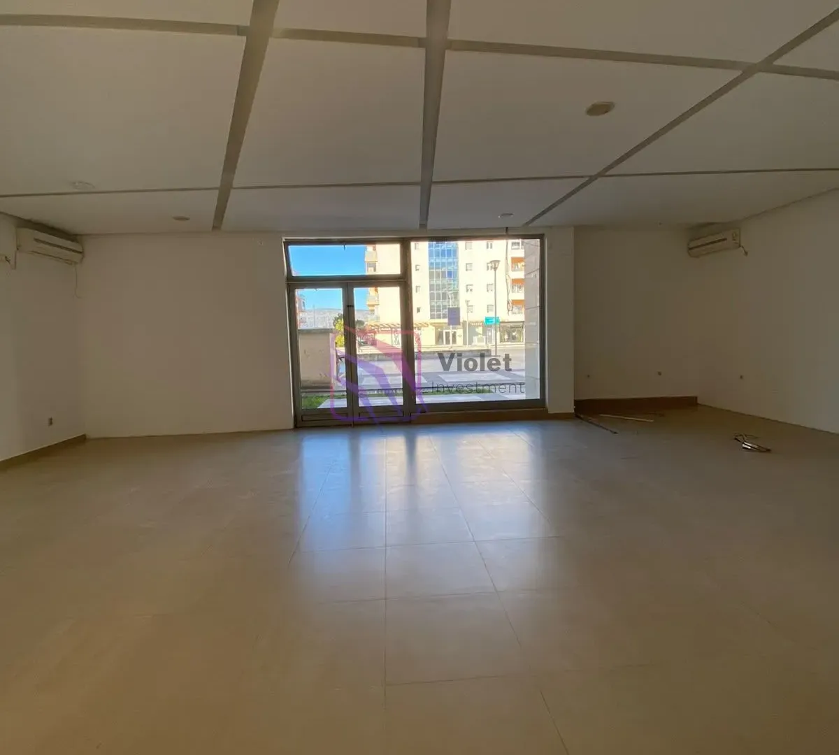 Izdavanje, poslovni prostor, 145m², City Kvart, Podgorica
