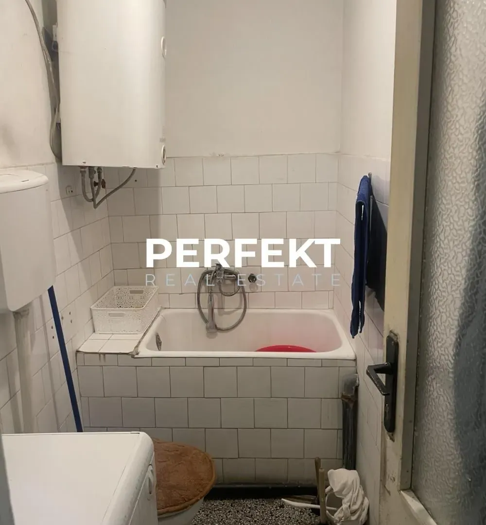 Prodaja, dvosoban stan, 54m², Centar, Pančevo