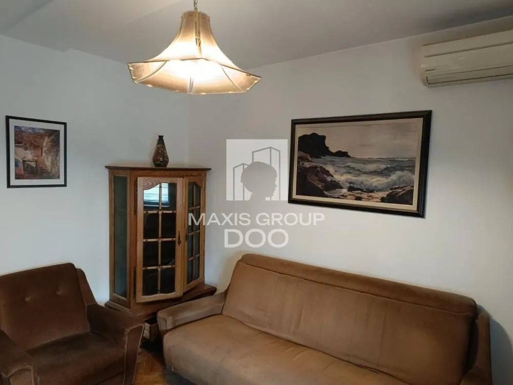 Izdavanje, trosoban stan, 60m², Palata Pravde, Beograd