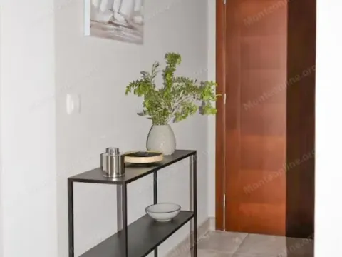 Prodaja, dvosoban stan, 110m², Donja Lastva, Tivat - image 19