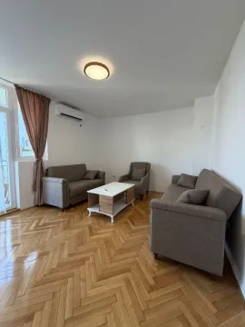 Rent, two bedroom apartment, 70m², Pobrežje, Podgorica - image 9