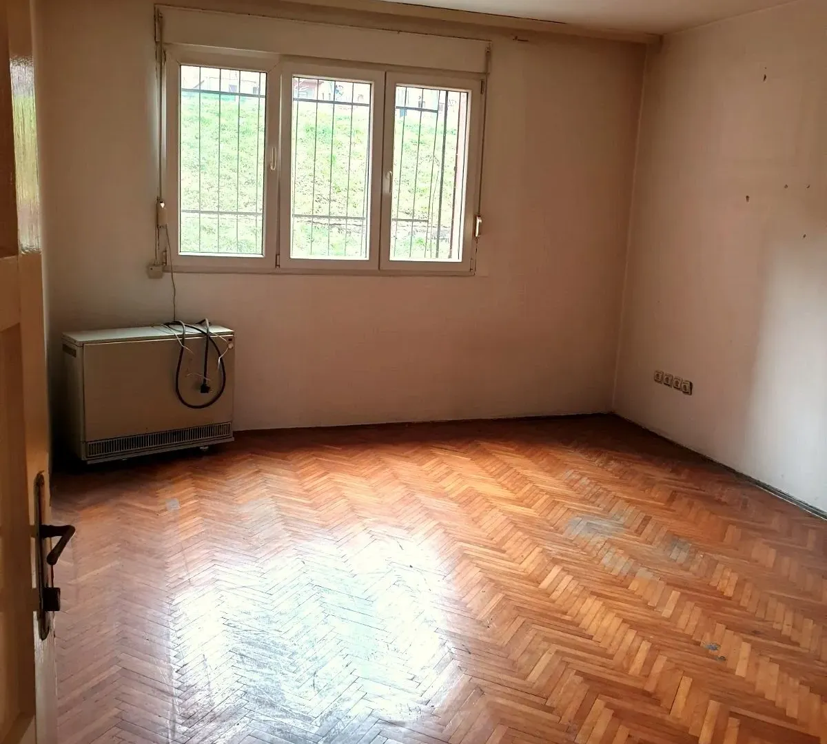 Prodaja, jednosoban stan, 50m², Karaburma, Palilula Sve Podlokacije