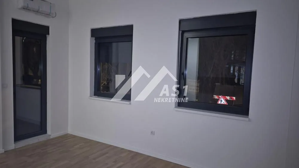 Prodaja, jednosoban stan, 31m², Grbavica, Novi Sad Sve Podlokacije