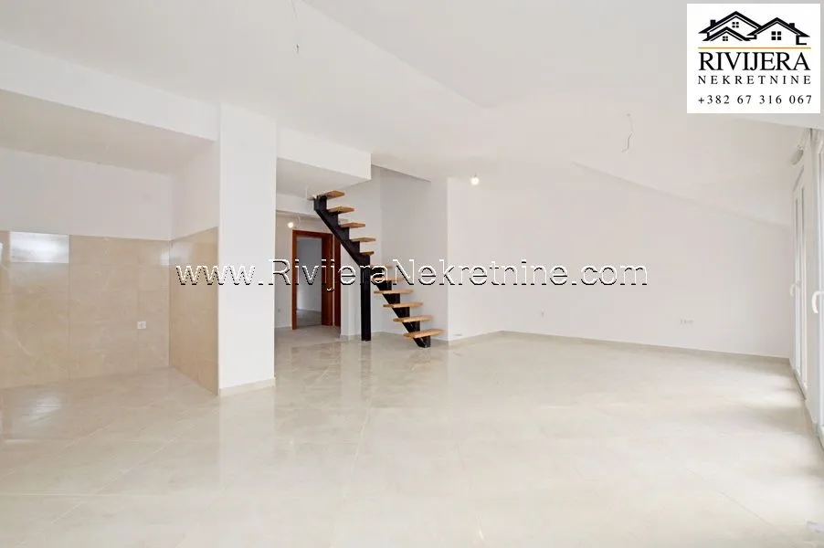 Sale, three bedroom apartment, 115m², Igalo, Herceg Novi