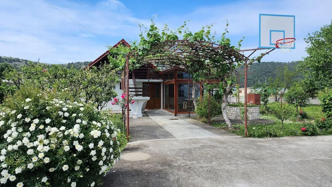 Prodaja, kuća, 100m², Bijelo Polje, Crna Gora