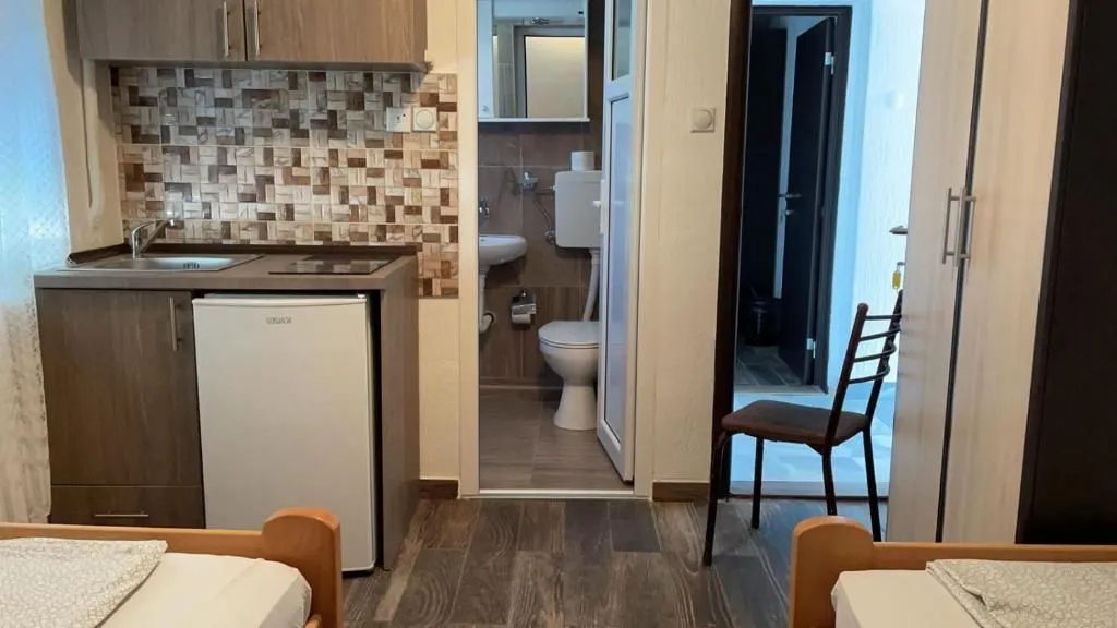 Prodaja, kuća, 350m², Sutomore, Bar