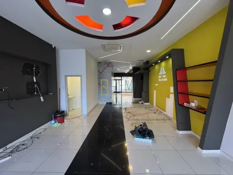 Izdavanje, poslovni prostor, 226m², Preko Morače, Podgorica - image 7