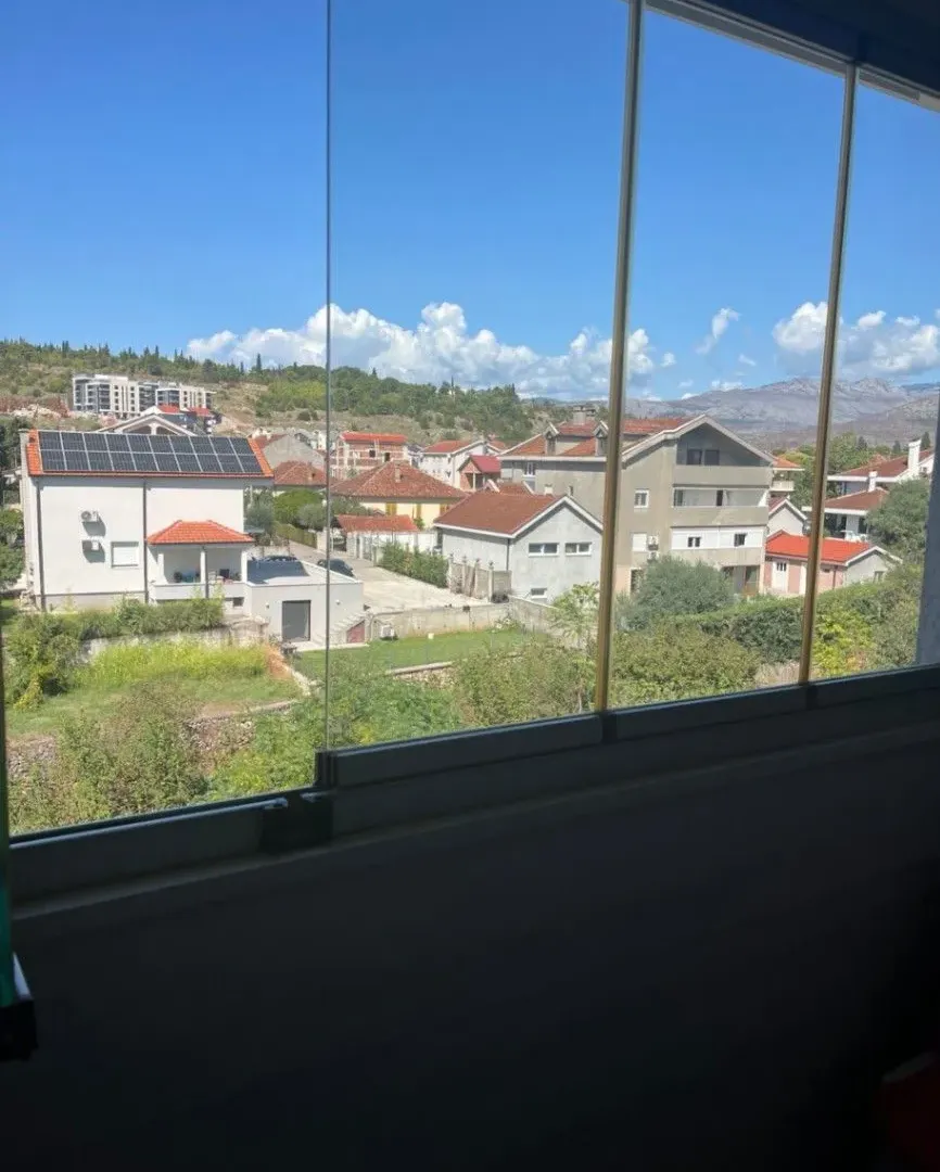 Rent, one bedroom apartment, 43m², Ibričevina, Podgorica