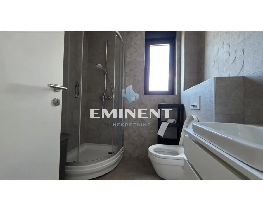 Rent, four bedroom apartment, 98m², Južni Bulevar, Vračar Sve Podlokacije