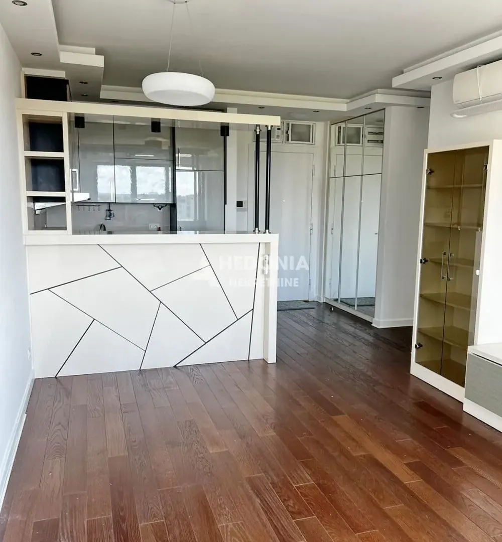 Rent, four bedroom apartment, 88m², Novi Beograd Sve Podlokacije, Beograd