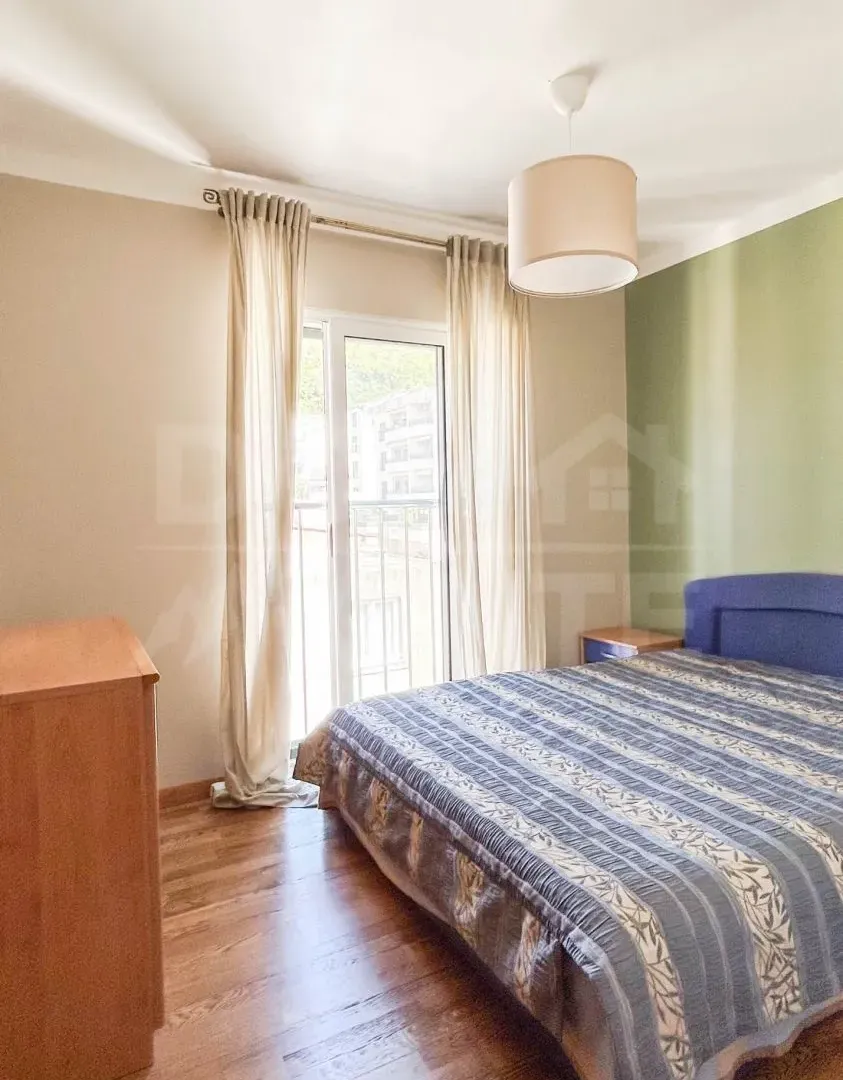 Rent, two bedroom apartment, 60m², Tivat, Crna Gora