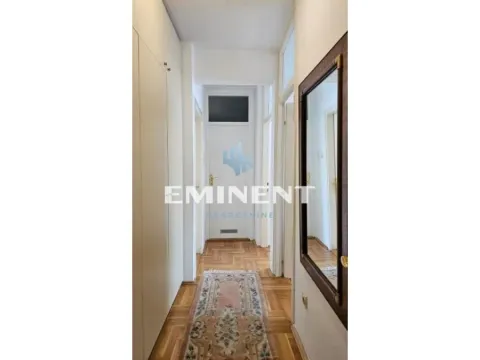 Izdavanje, trosoban stan, 83m², Vračar Hram, Vračar Sve Podlokacije - image 14