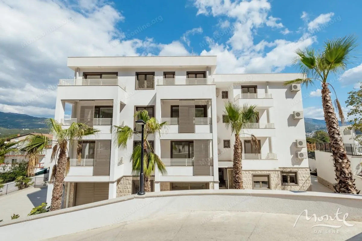 Prodaja, jednosoban stan, 65m², Herceg Novi, Crna Gora