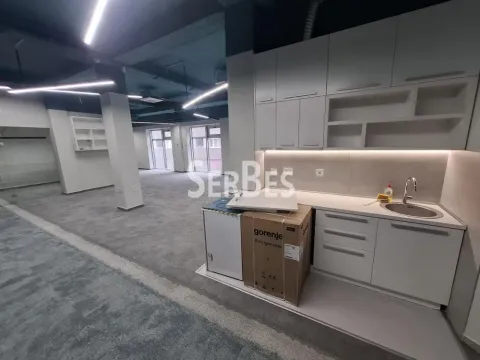 Rent, office space, 131m², Bulevar Oslobodjenja, Novi Sad Sve Podlokacije - image 9