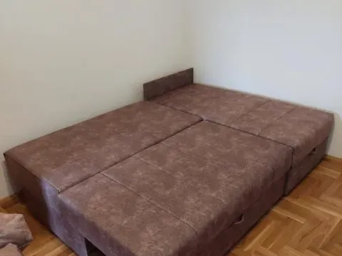 Izdavanje, garsonjera, 28m², Bulevar patrijarha Pavla, Novi Sad Sve Podlokacije - image 2