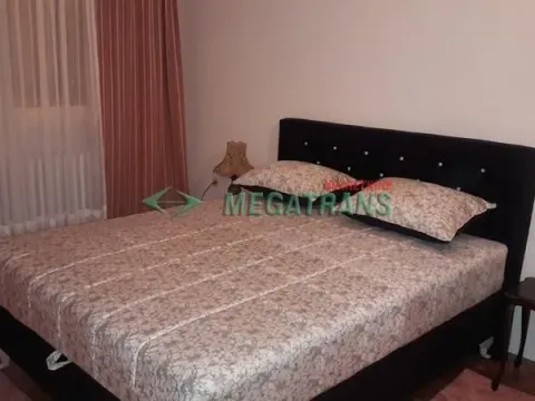 Izdavanje, trosoban stan, 77m², Bulevar Oslobodjenja, Novi Sad Sve Podlokacije - image 6