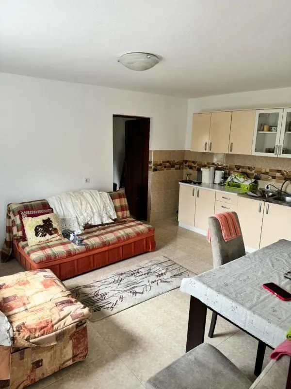 Rent, one bedroom apartment, 45m², Šušanj, Bar