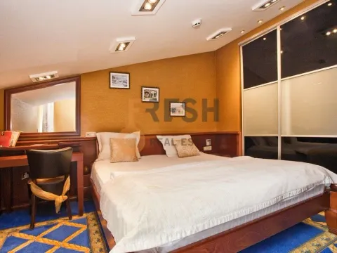 Prodaja, kuća, 400m², Tivat, Crna Gora - image 14