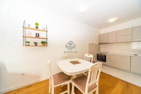 Prodaja, jednosoban stan, 49m², Central Point, Podgorica - image 4
