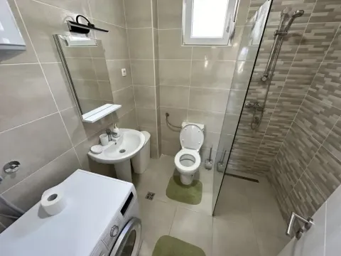 Sale, two bedroom apartment, 58m², Bečići, Budva - image 7