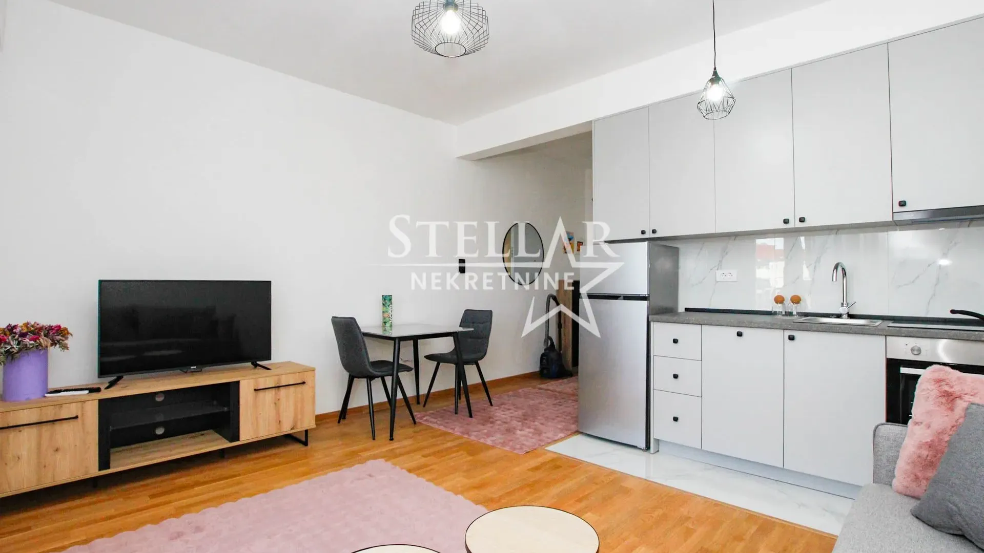 Izdavanje, garsonjera, 32m², Zabjelo, Podgorica