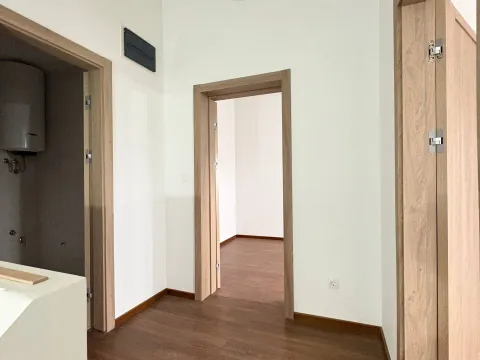 Sale, three bedroom apartment, 113m², Master Kvart, Podgorica - image 11